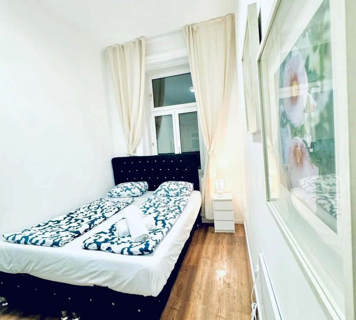 Affordable 5Br Shared Apt, 11 Min To Atzgersdorf Vienna 0*,