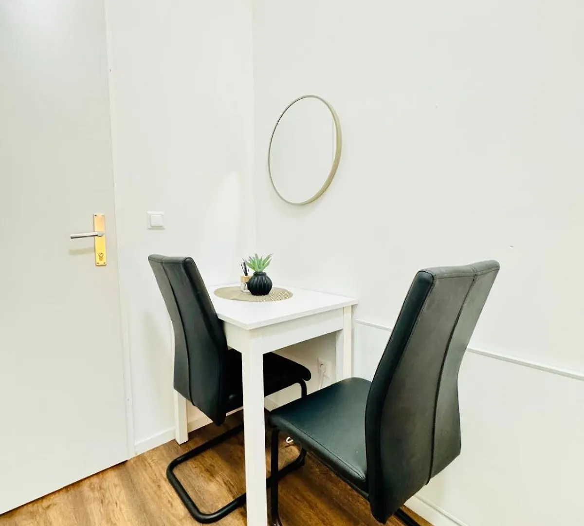 Apartment Affordable 5Br Shared Apt, 11 Min To Atzgersdorf Vienna Austria