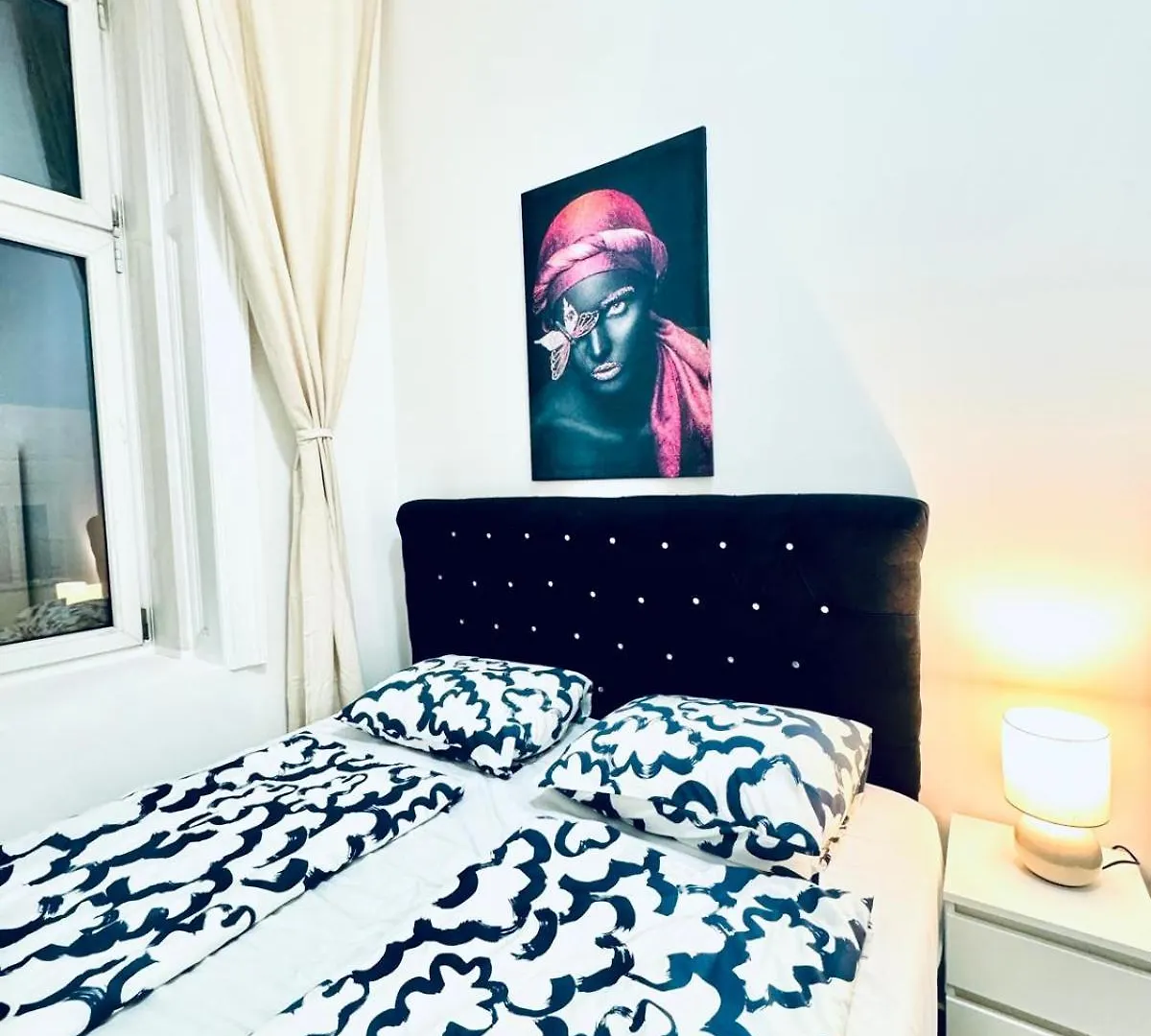 Affordable 5Br Shared Apt, 11 Min To Atzgersdorf Vienna 0*,  Austria