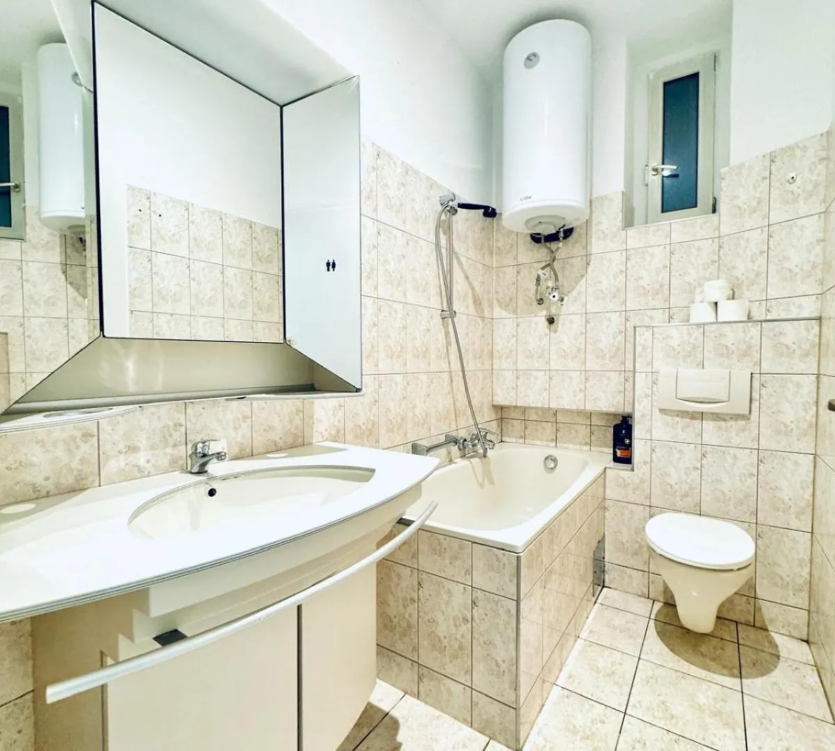 Affordable 5Br Shared Apt, 11 Min To Atzgersdorf Vienna