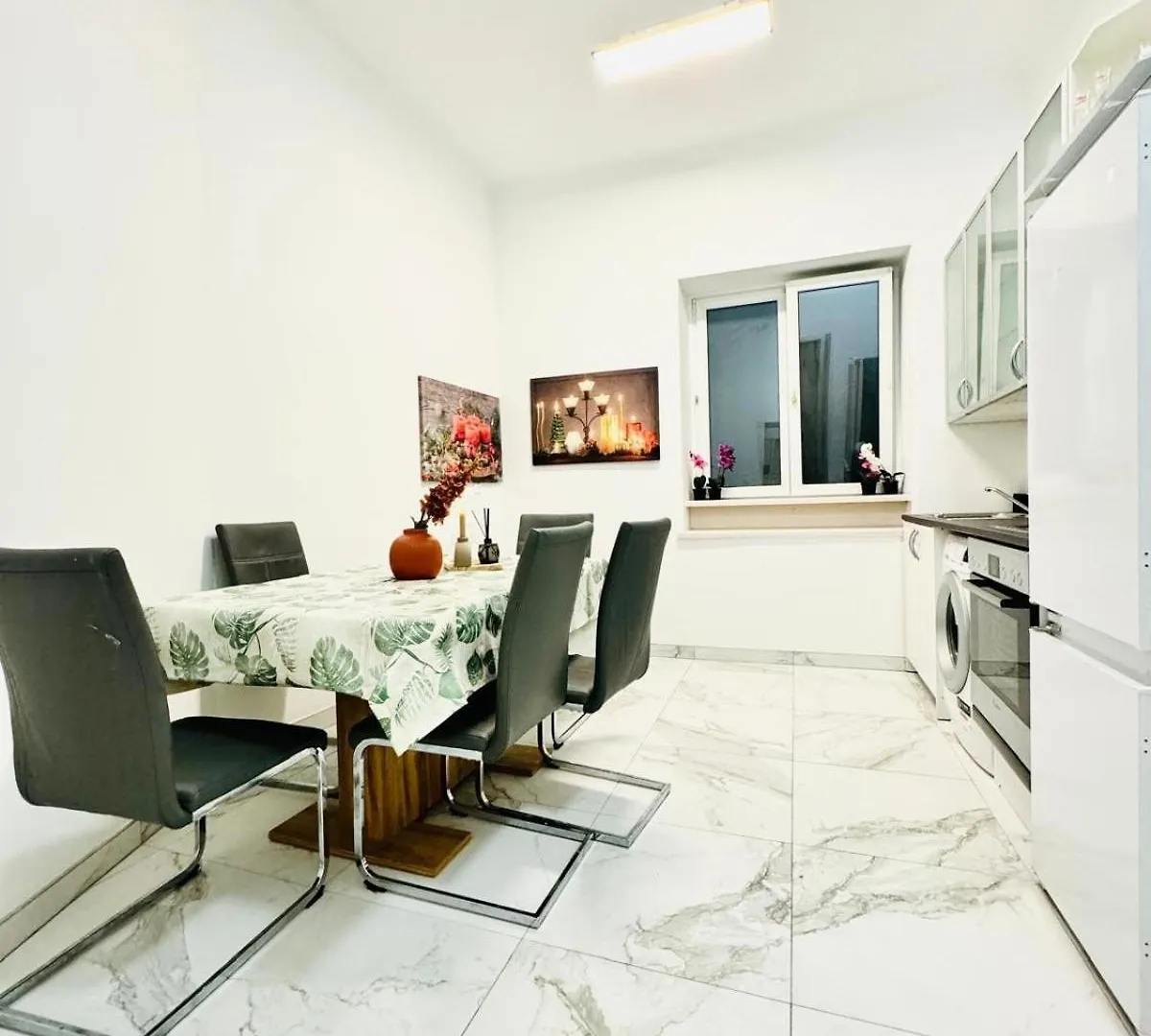 Affordable 5Br Shared Apt, 11 Min To Atzgersdorf Vienna