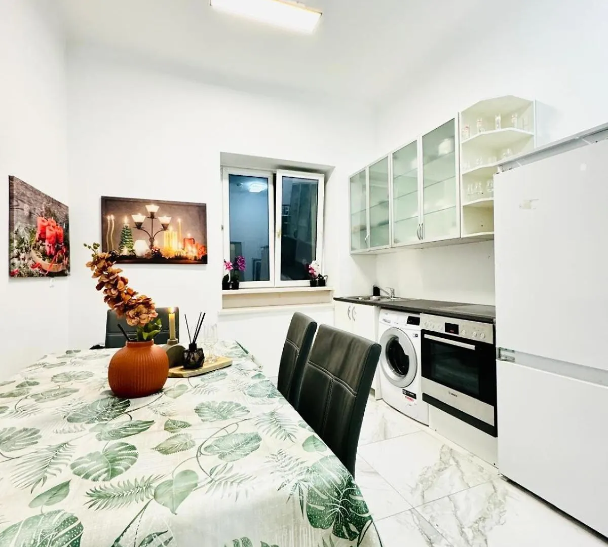 Affordable 5Br Shared Apt, 11 Min To Atzgersdorf Vienna